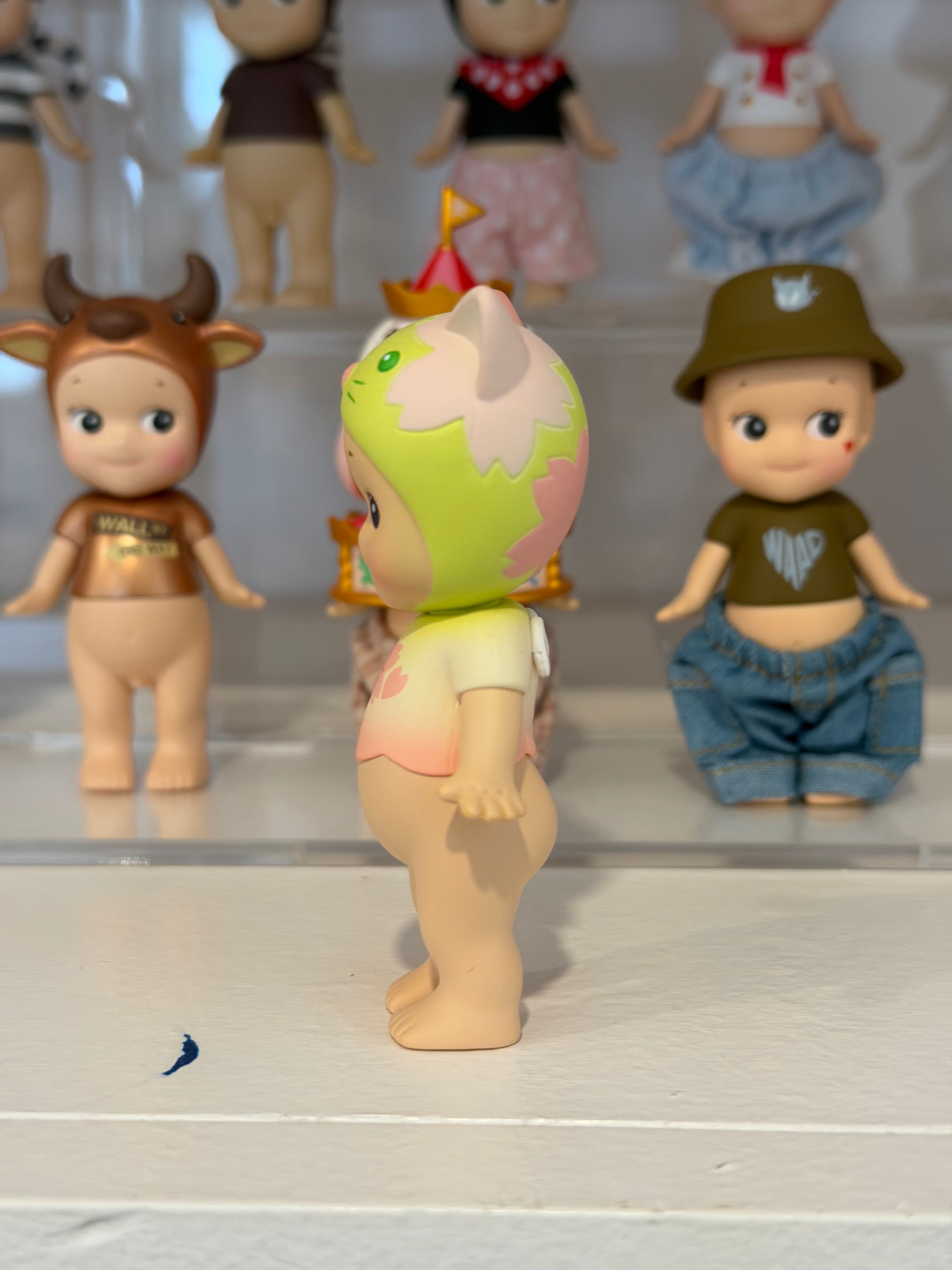 Sonny Angel Cherry Blossom Peaceful Spring - Calico Cat