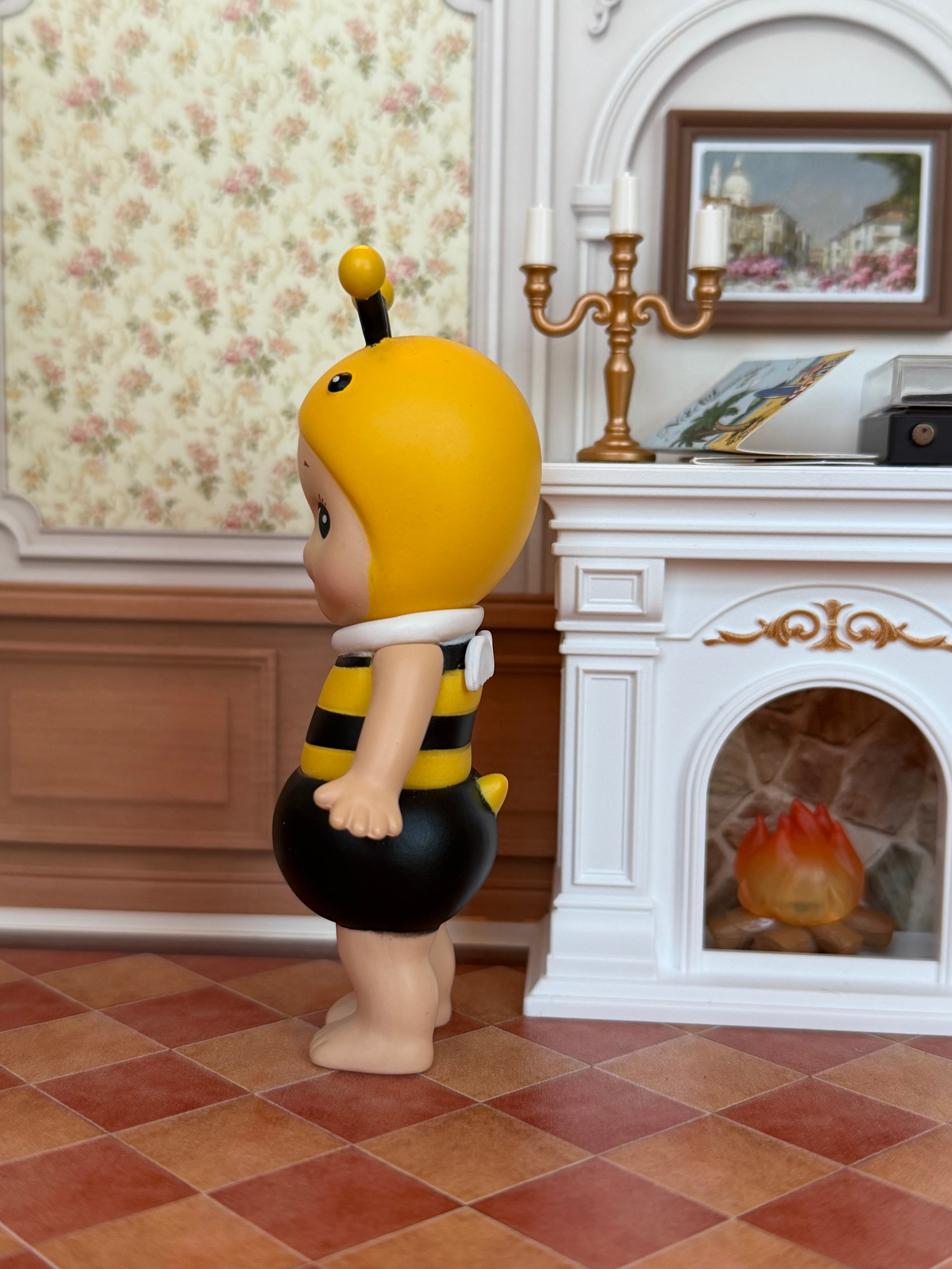 Sonny Angel Flower Series Secret Bee