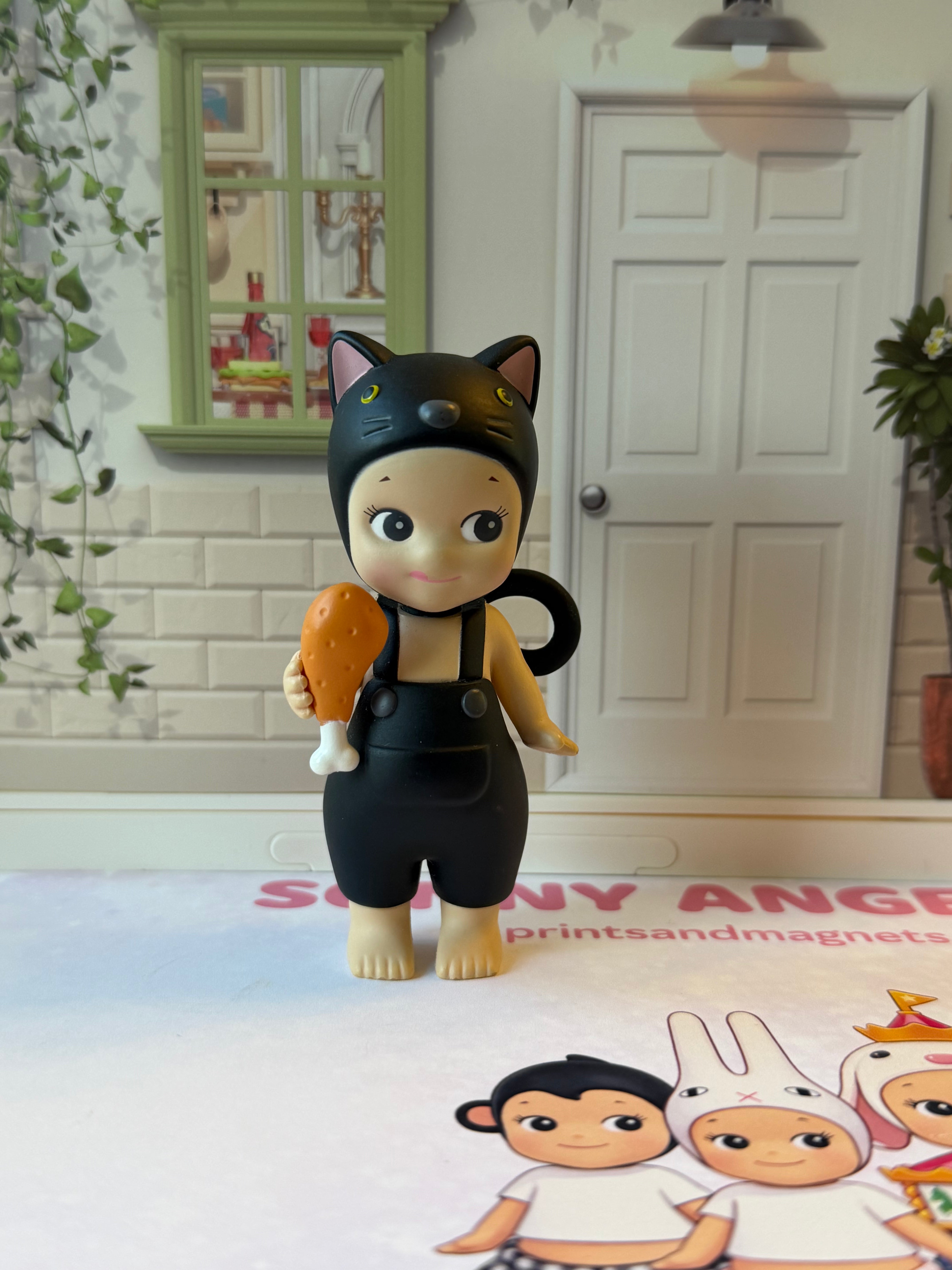 Sonny Angel Cat Life Series – Black Cat (with Drumstick)