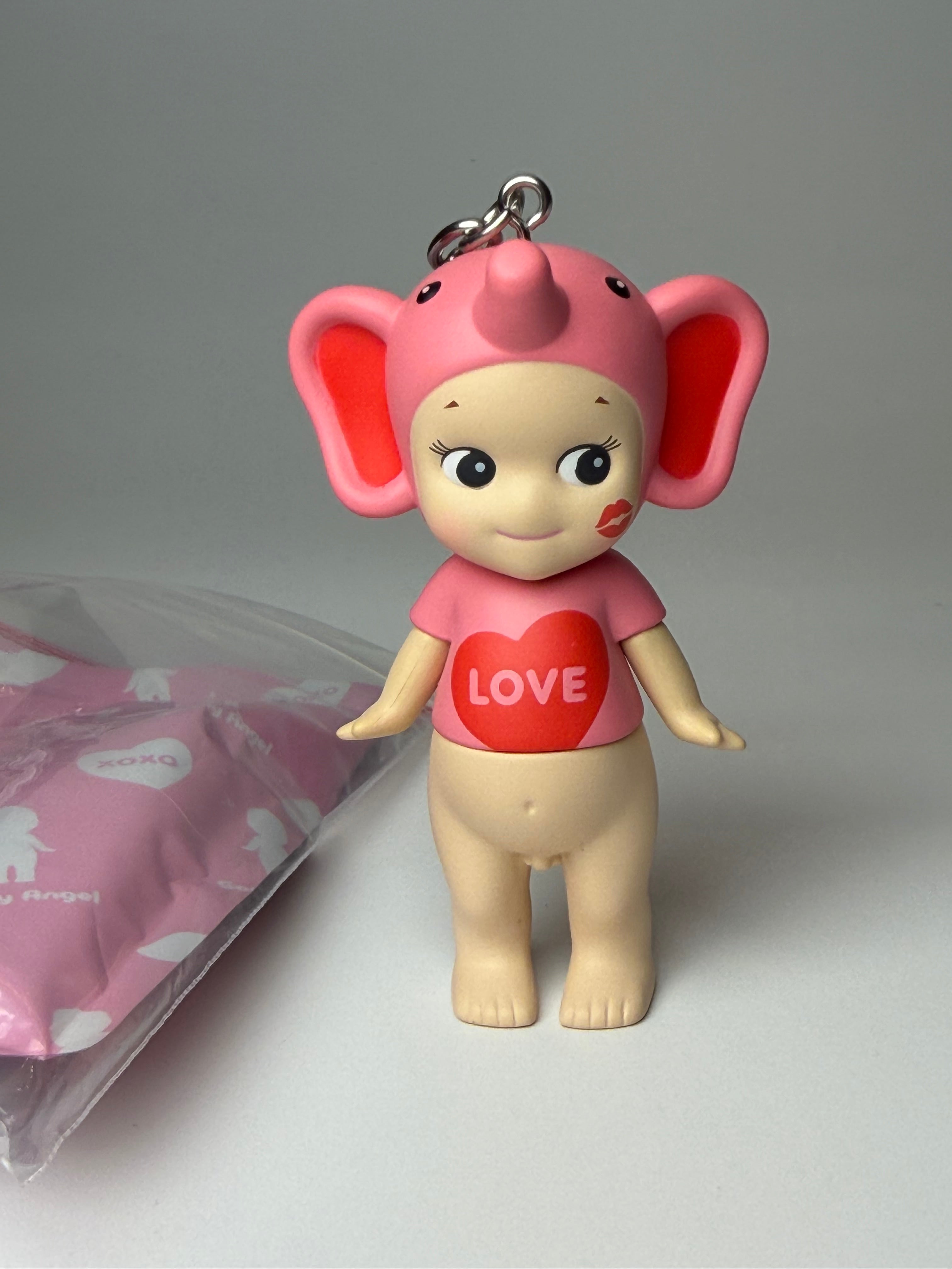 Sonny Angel Kiss Kiss Series – Elephant